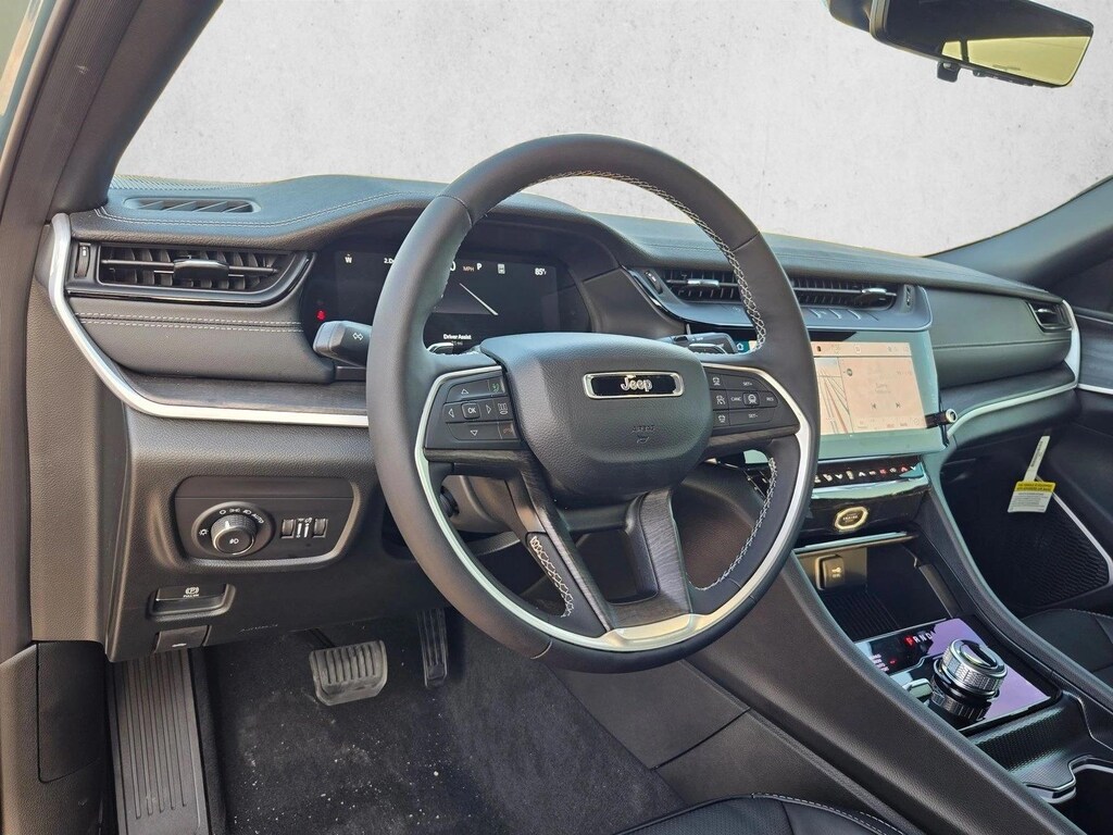 New 2026 Jeep Grand Cherokee L Limited Reserve Sport Utility