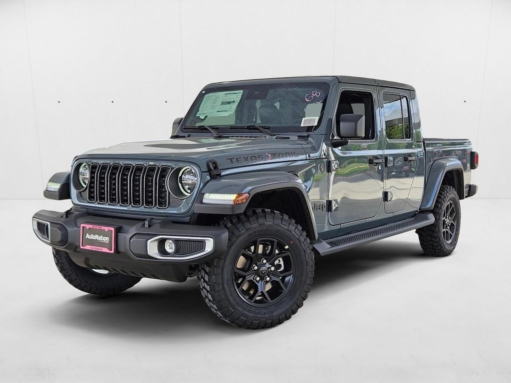 New 2025 Jeep Gladiator Texas Trail Crew Cab Pickup