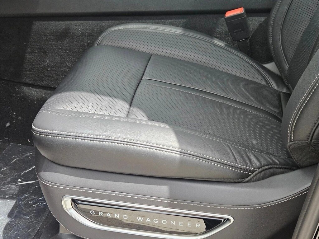 New 2026 Jeep Grand Wagoneer Summit Obsidian Sport Utility