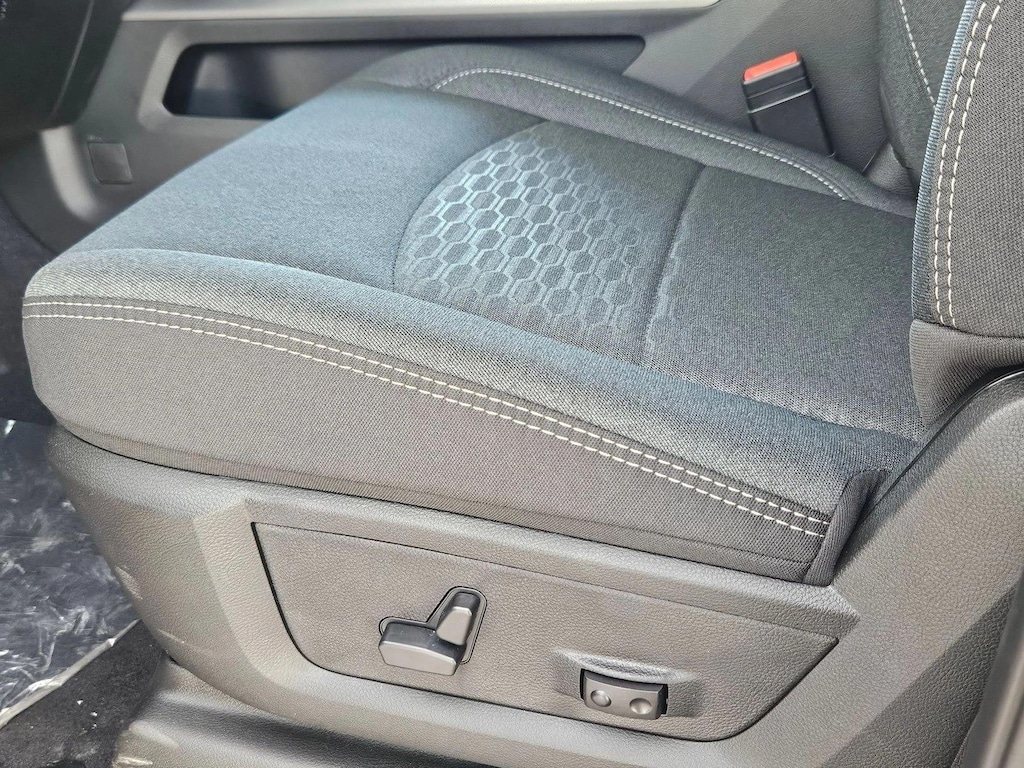 New 2027 Ram 3500 Lone Star Crew Cab Pickup