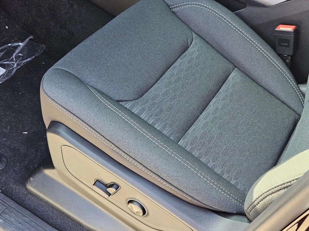 New 2026 Ram 1500 Lone Star Crew Cab Pickup