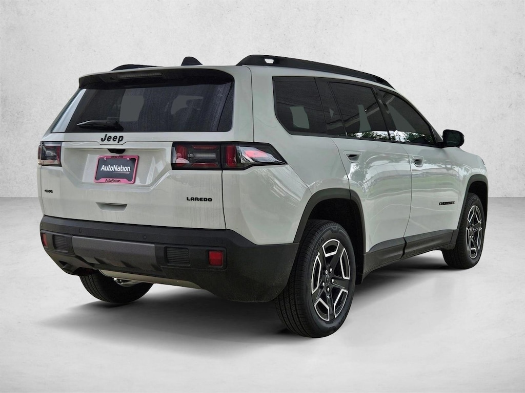 New 2026 Jeep Cherokee Laredo Sport Utility
