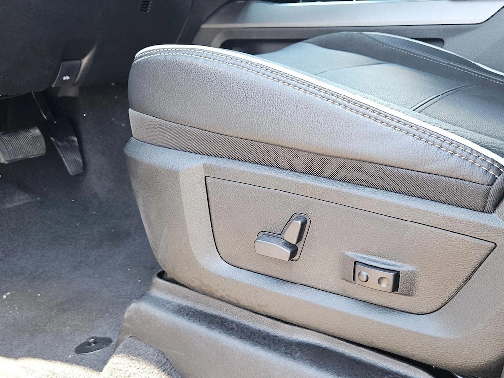 New 2025 Ram 2500 Laramie Crew Cab Pickup