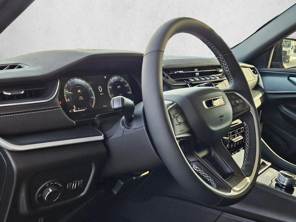 New 2025 Jeep Grand Cherokee Altitude X Sport Utility