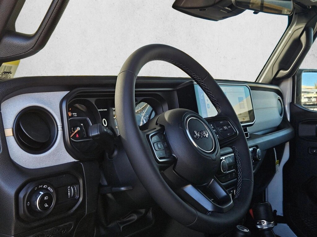 New 2026 Jeep Gladiator Sport S Crew Cab Pickup