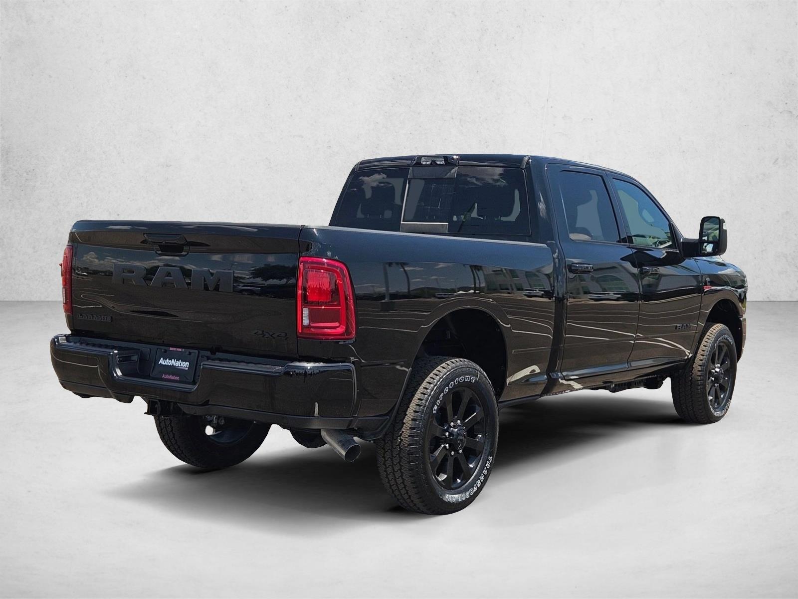 2025 Ram 2500 Laramie photo 2