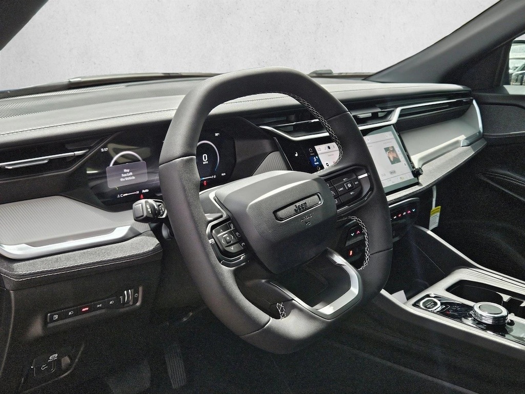 New 2026 Jeep Cherokee Laredo Sport Utility