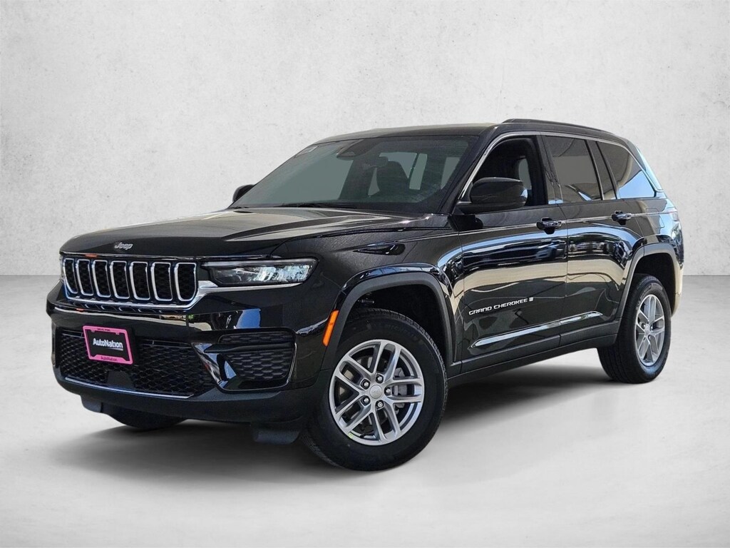 New 2025 Jeep Grand Cherokee Laredo X Sport Utility