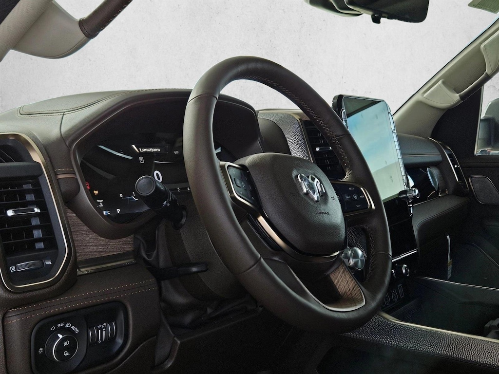 New 2026 Ram 1500 Longhorn Crew Cab Pickup