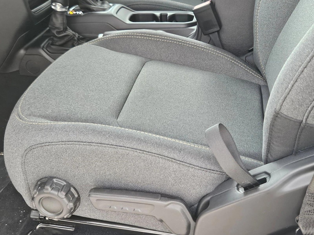 New 2026 Jeep Wrangler Sport Sport Utility