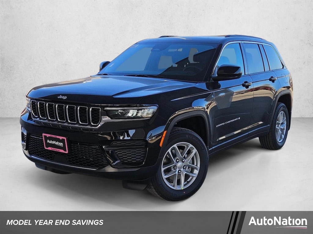 New 2025 Jeep Grand Cherokee Laredo X Sport Utility
