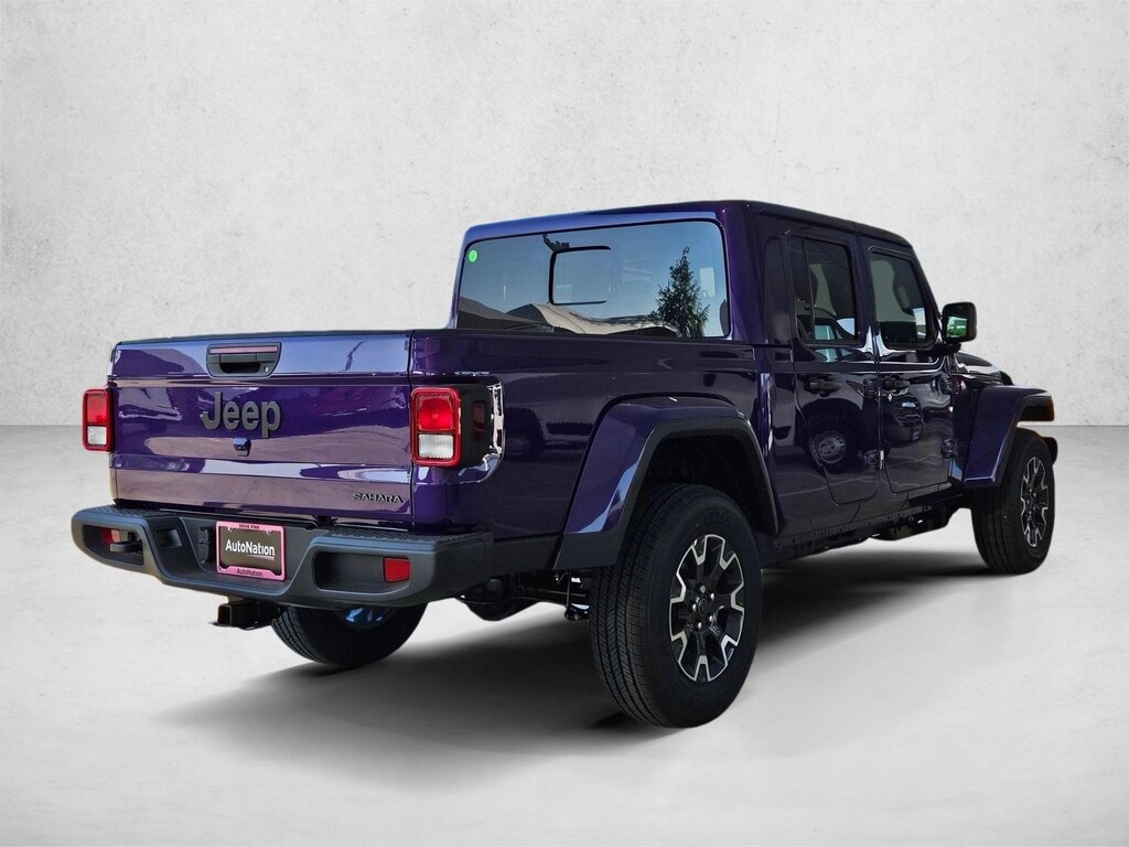 New 2026 Jeep Gladiator Sahara Crew Cab Pickup
