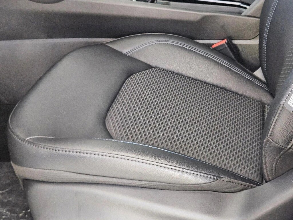 New 2026 Jeep Compass Latitude Sport Utility