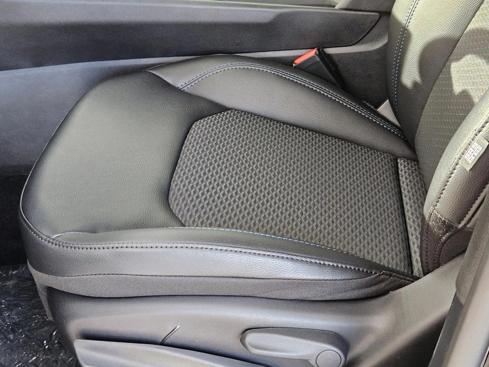 2026 Jeep Compass Latitude Altitude photo 2