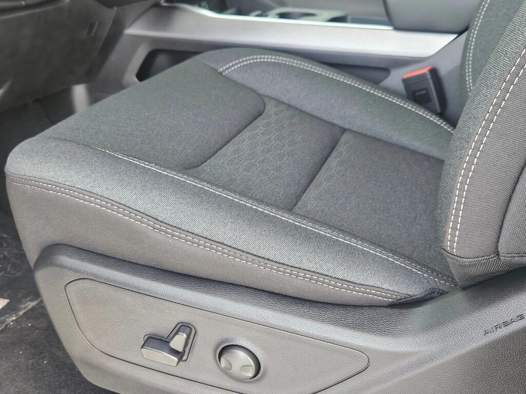 New 2026 Ram 1500 Lone Star Crew Cab Pickup