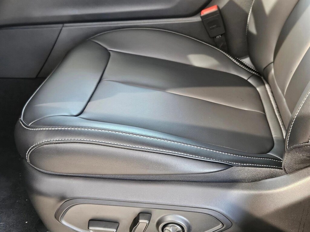 New 2025 Jeep Grand Cherokee L Limited Sport Utility