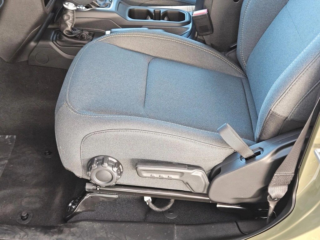 New 2026 Jeep Wrangler Sport Sport Utility