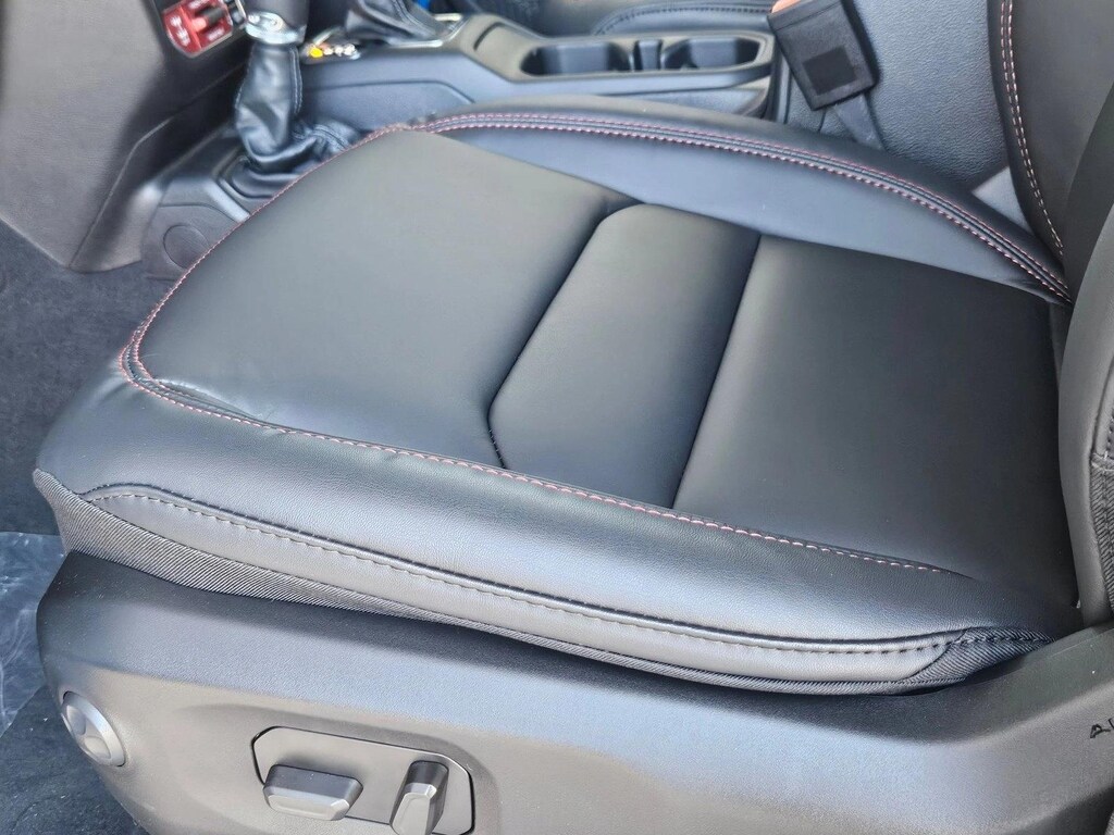 New 2026 Jeep Wrangler Rubicon X Sport Utility