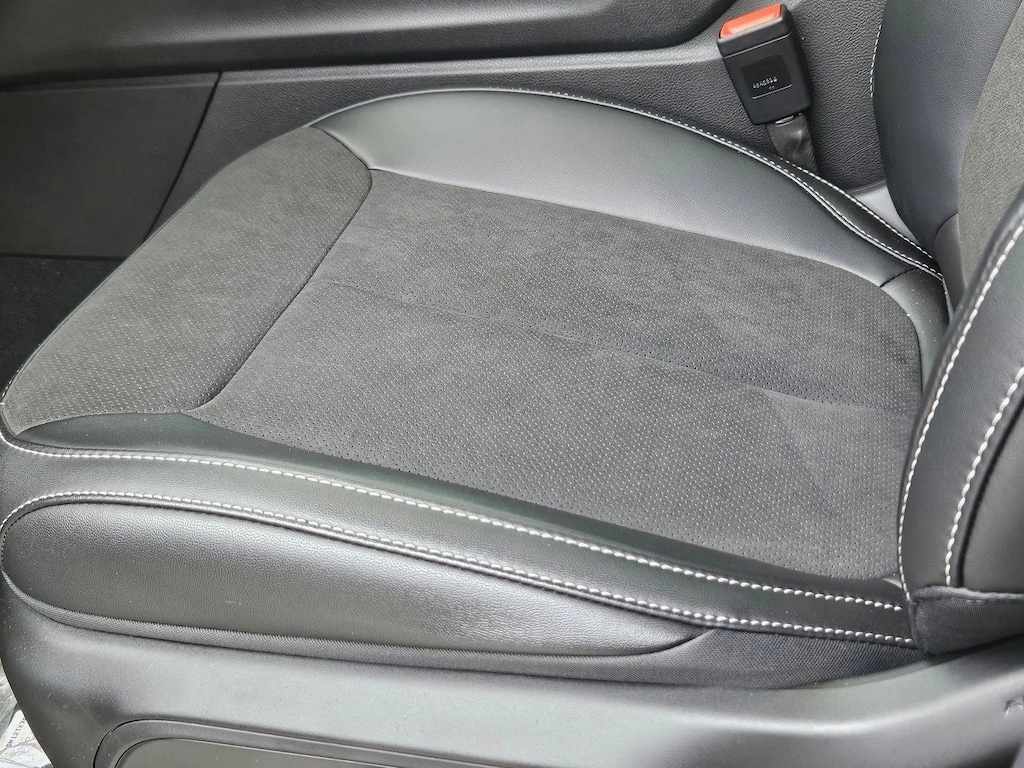 New 2026 Jeep Grand Cherokee Laredo Altitude Sport Utility