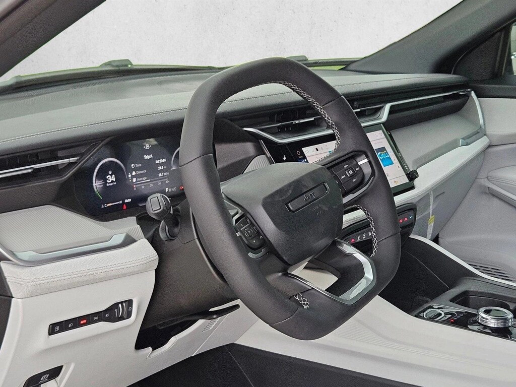 New 2026 Jeep Cherokee Laredo Sport Utility