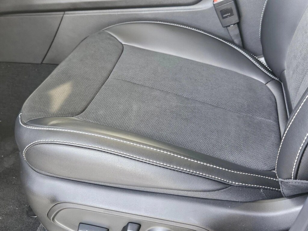 New 2025 Jeep Grand Cherokee Altitude X Sport Utility