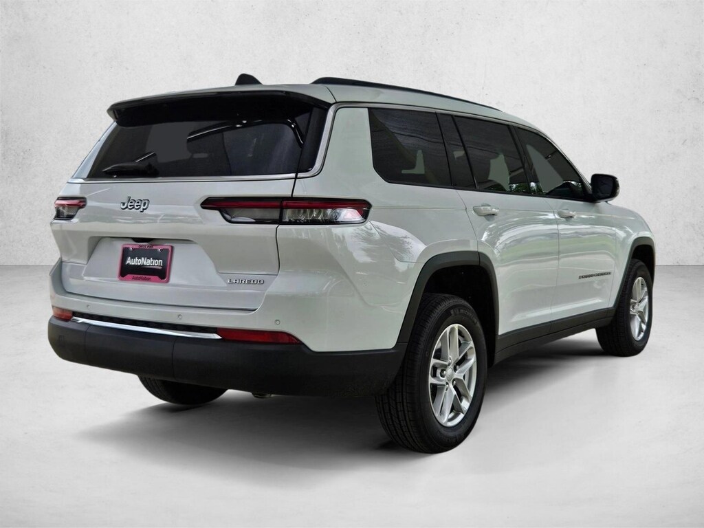 New 2026 Jeep Grand Cherokee L Laredo Sport Utility