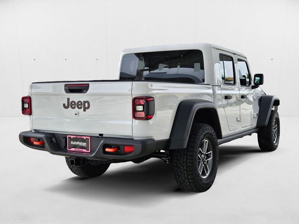 New 2025 Jeep Gladiator Mojave Crew Cab Pickup