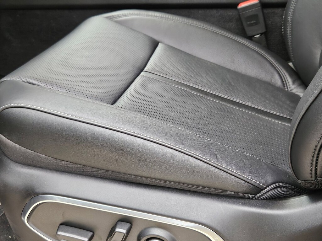 New 2026 Jeep Grand Wagoneer L Limited Altitude Sport Utility