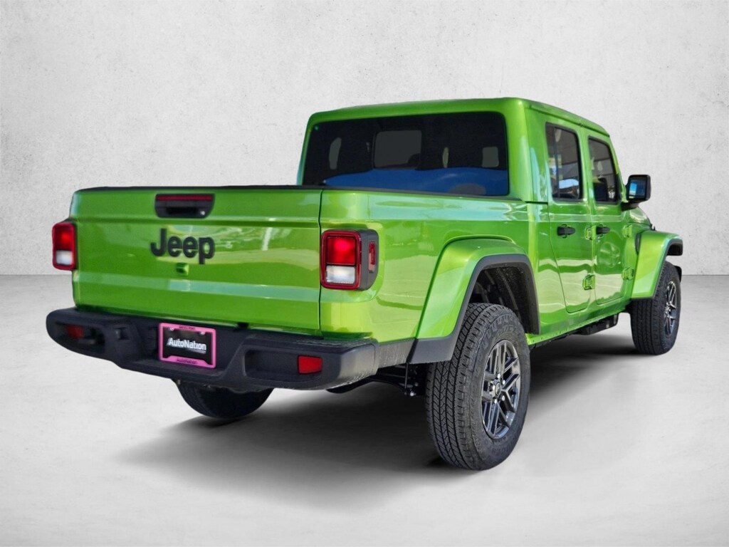 New 2026 Jeep Gladiator Sport S Crew Cab Pickup