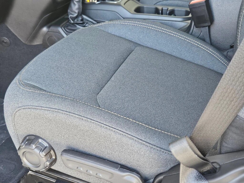 New 2026 Jeep Gladiator Sport S Crew Cab Pickup