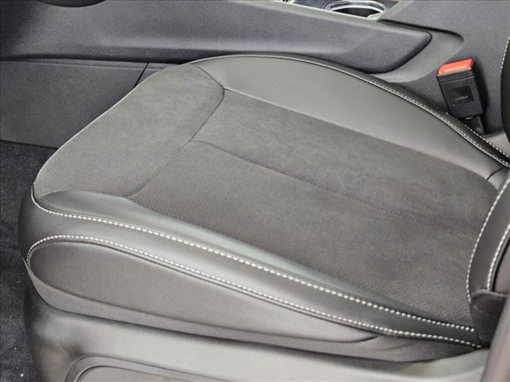 New 2025 Jeep Grand Cherokee L Altitude X Sport Utility