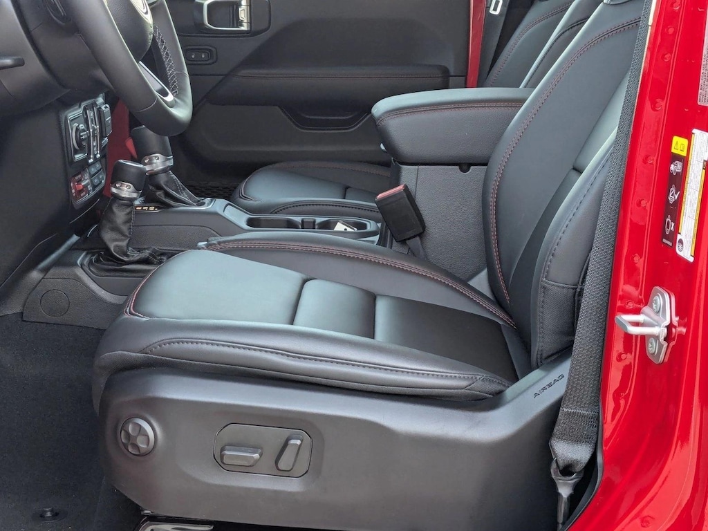 New 2025 Jeep Wrangler Rubicon X SUV