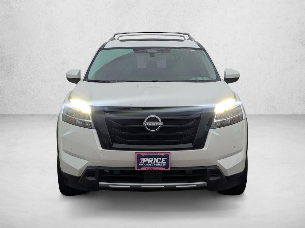 Used 2024 Nissan Pathfinder SL Sport Utility