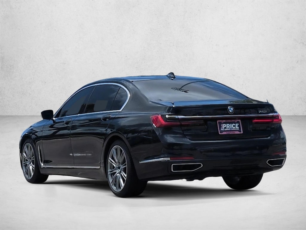 Used 2022 BMW 7 Series 740i 4dr Car