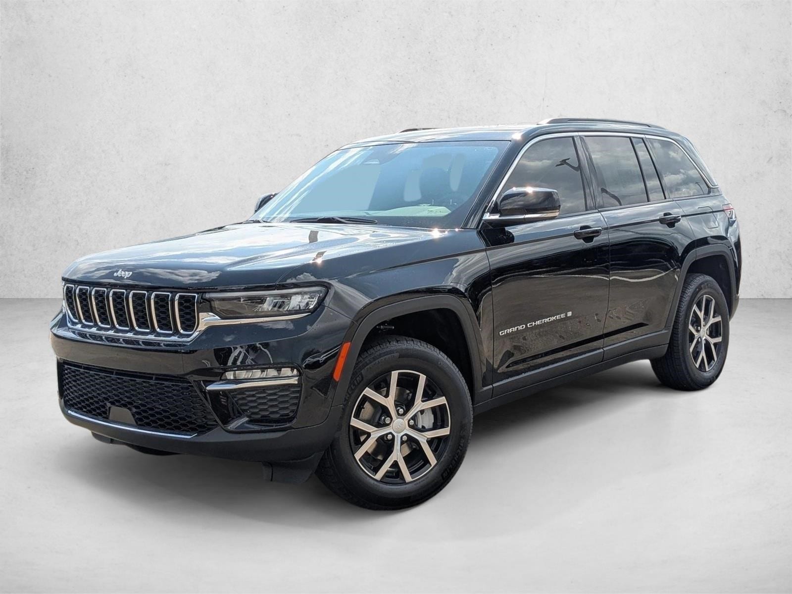 2025 Jeep Grand Cherokee Limited's photo