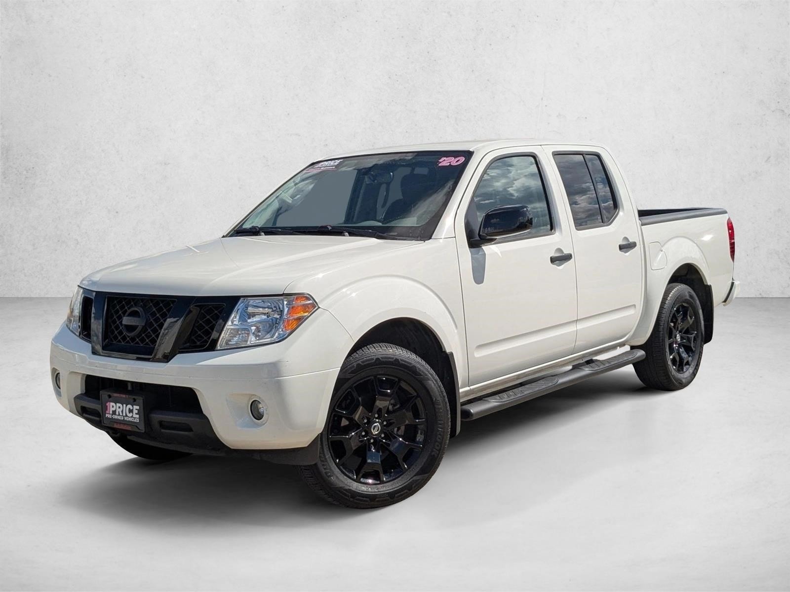 2021 Nissan Frontier SV's photo