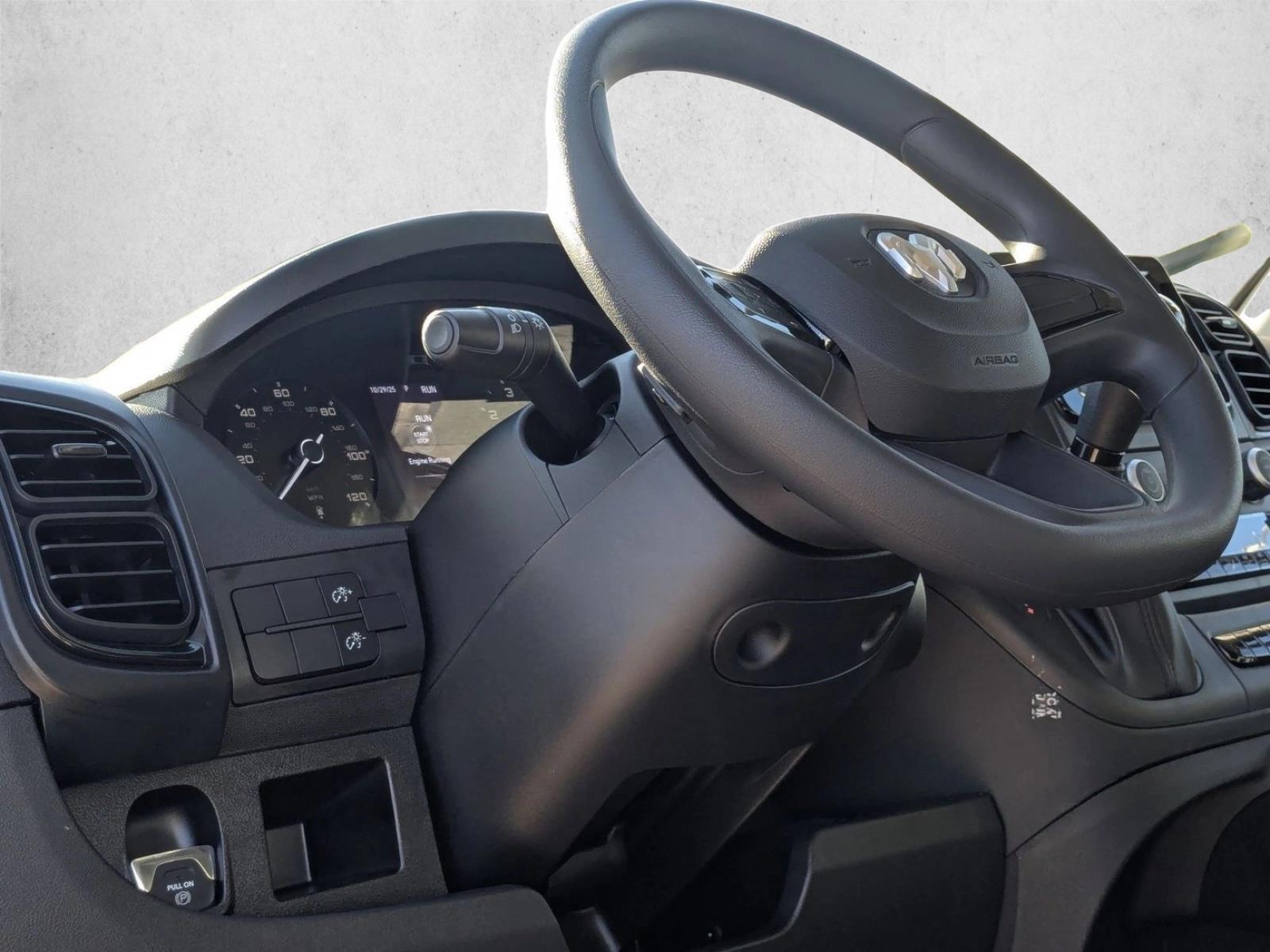 2026 Ram ProMaster 2500 photo 2