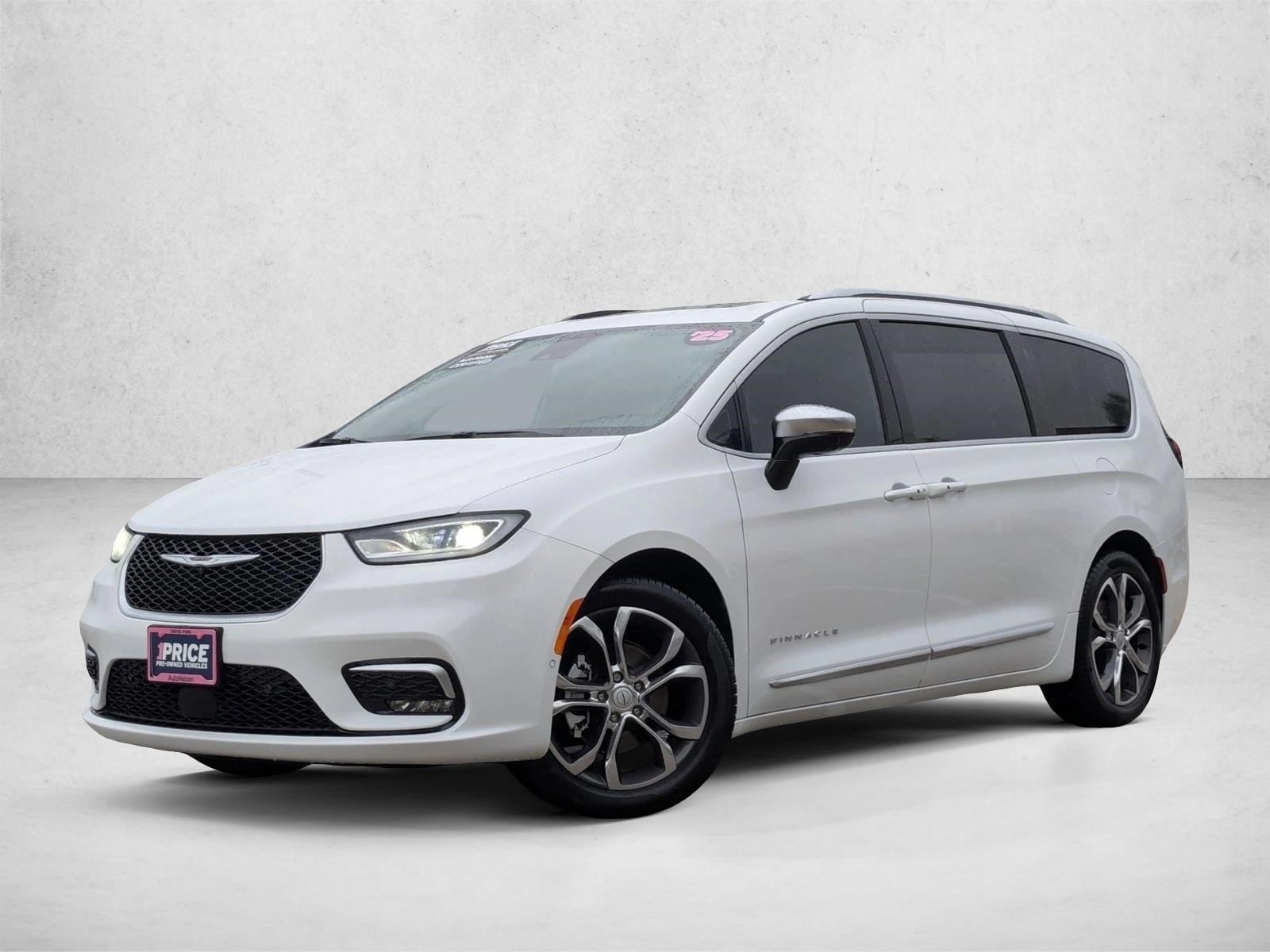 2025 Chrysler Pacifica