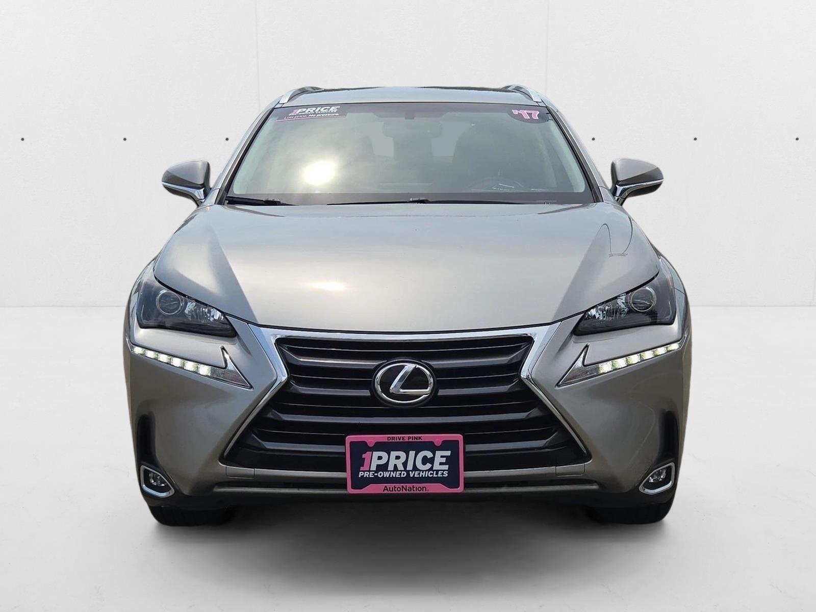 2017 Lexus NX 200t Luxury photo 2