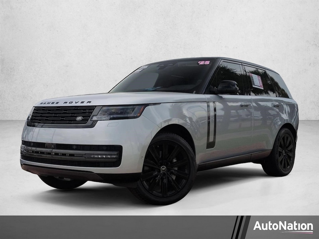 Used 2025 Land Rover Range Rover SE Sport Utility