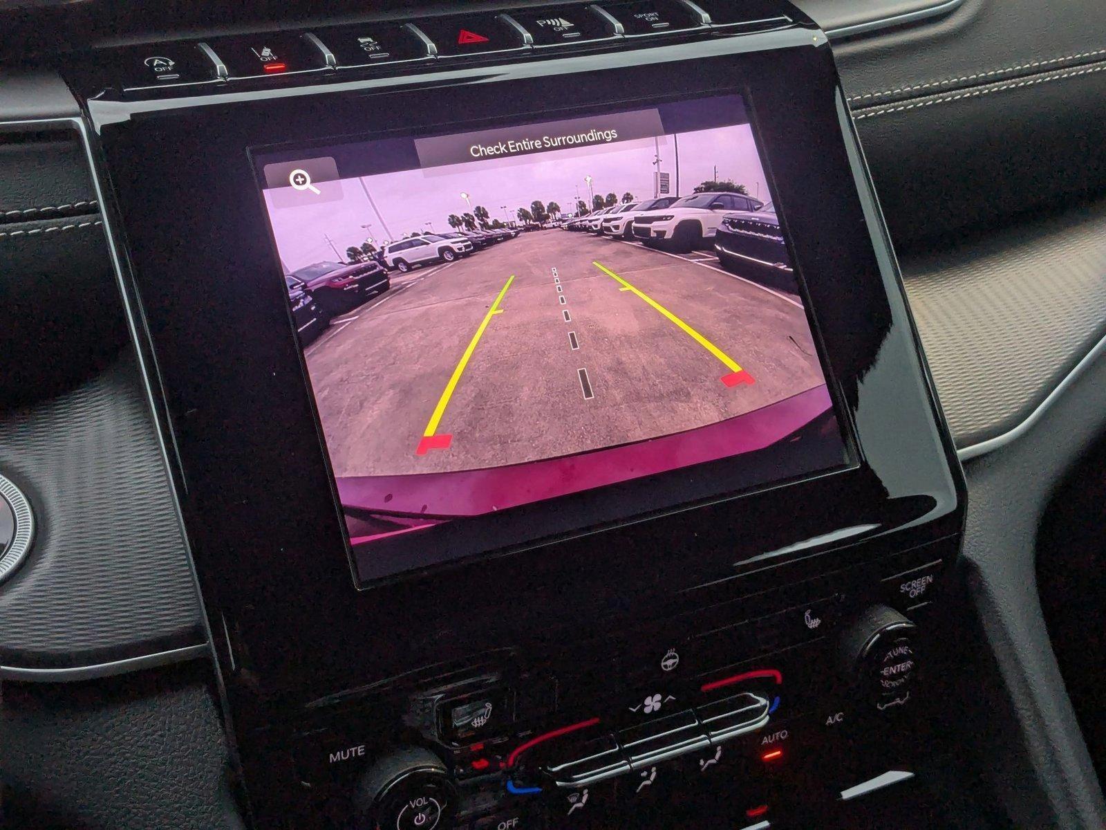 2025 Jeep Grand Cherokee L Laredo - Photo 13