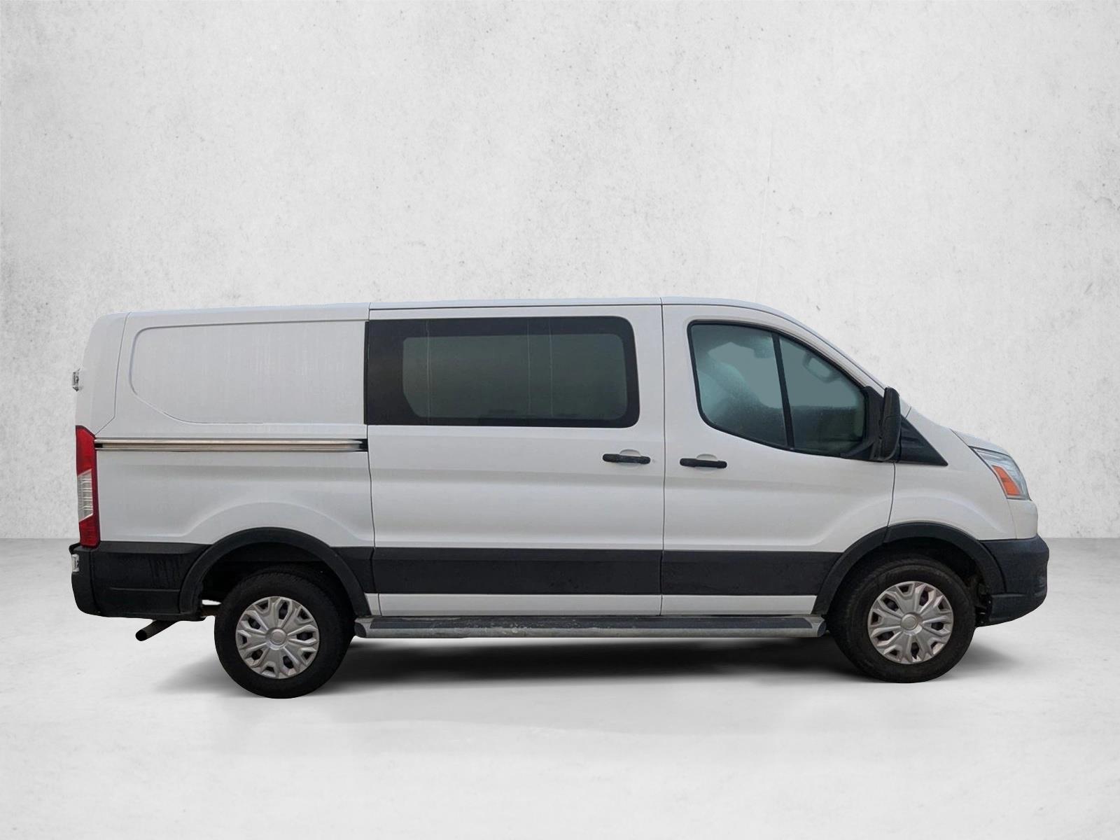 2020 Ford Transit Cargo photo 4