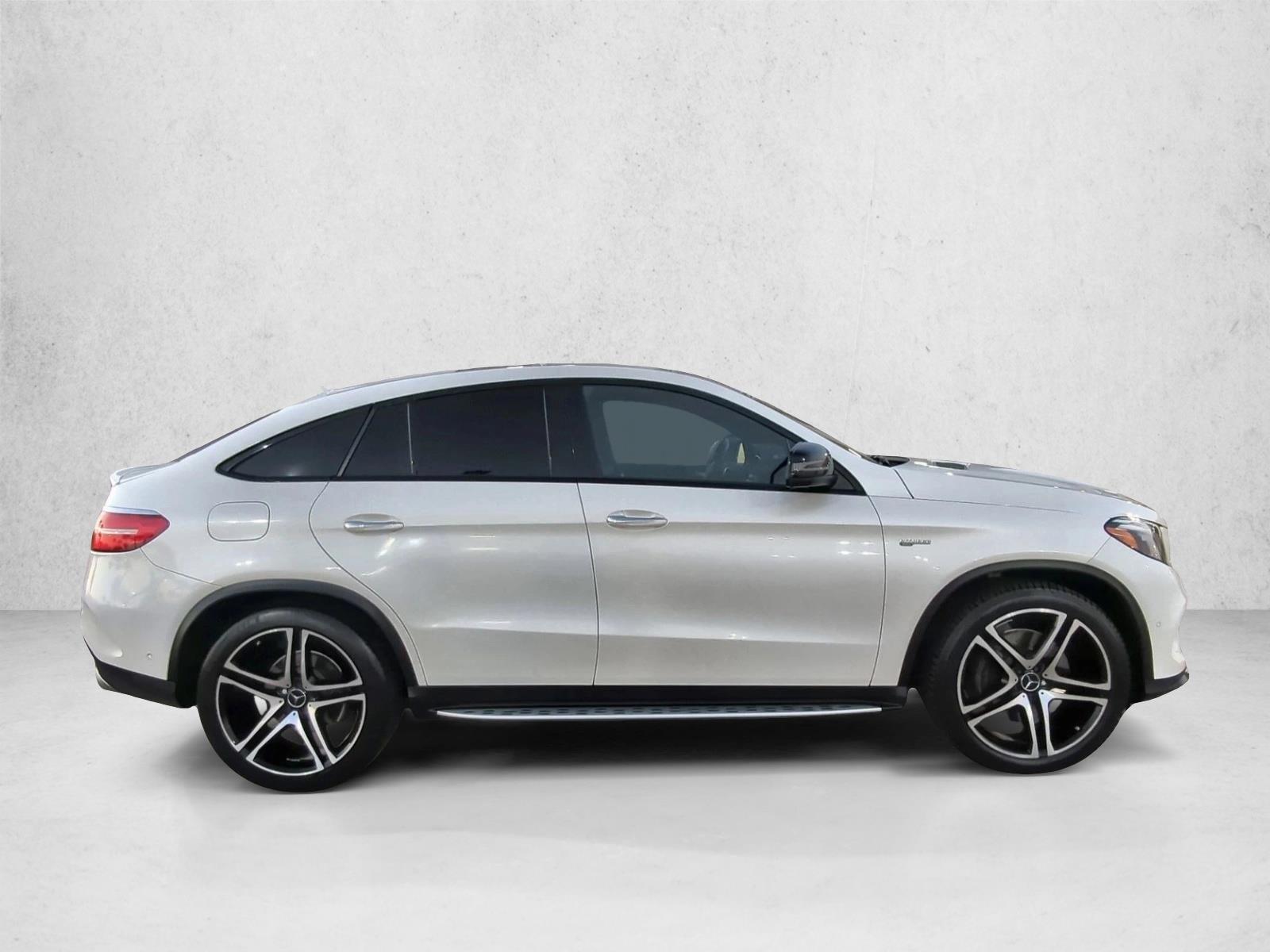 2018 Mercedes Benz GLE AMG 43 photo 4