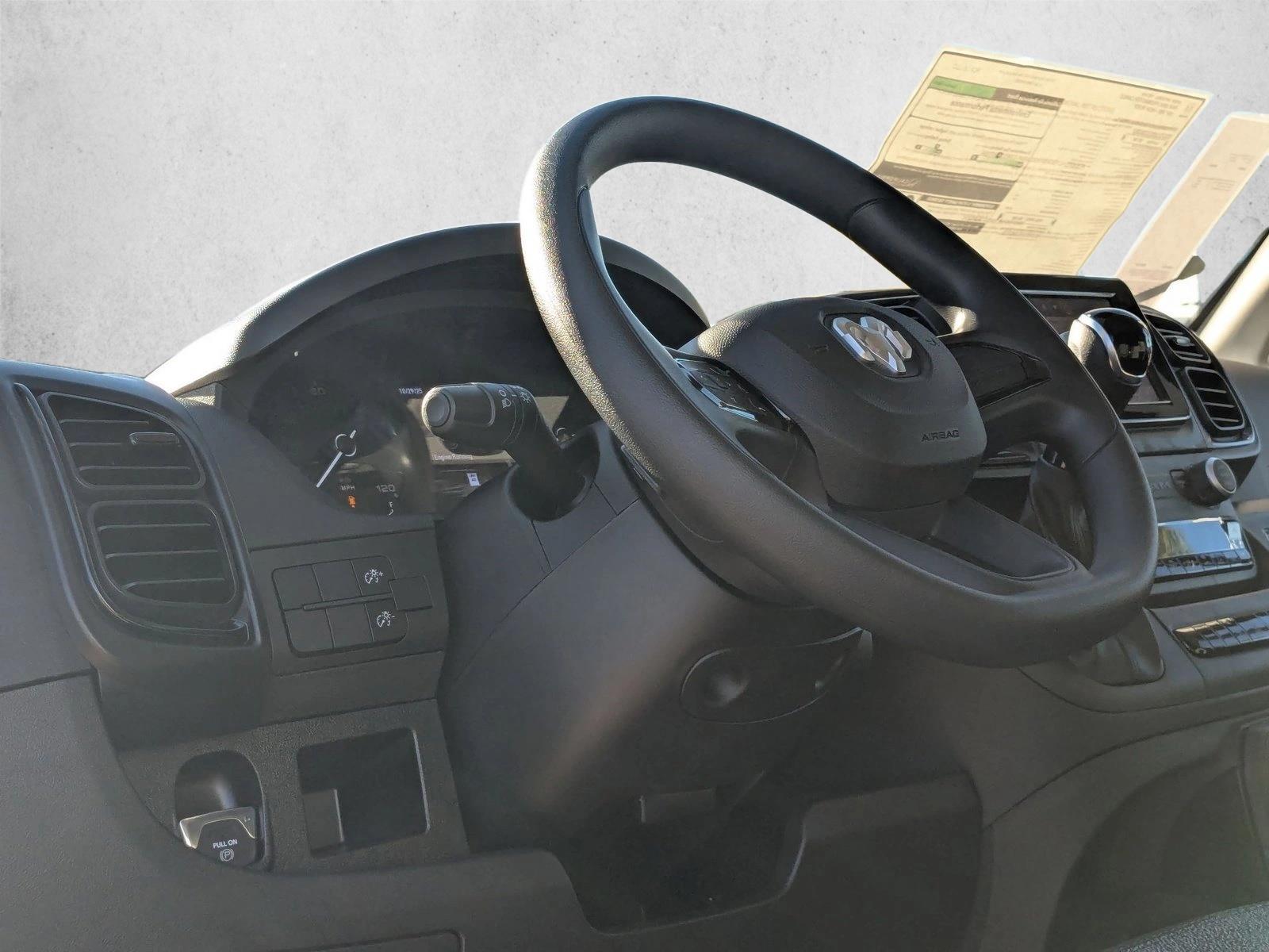 2026 Ram ProMaster 2500 photo 2