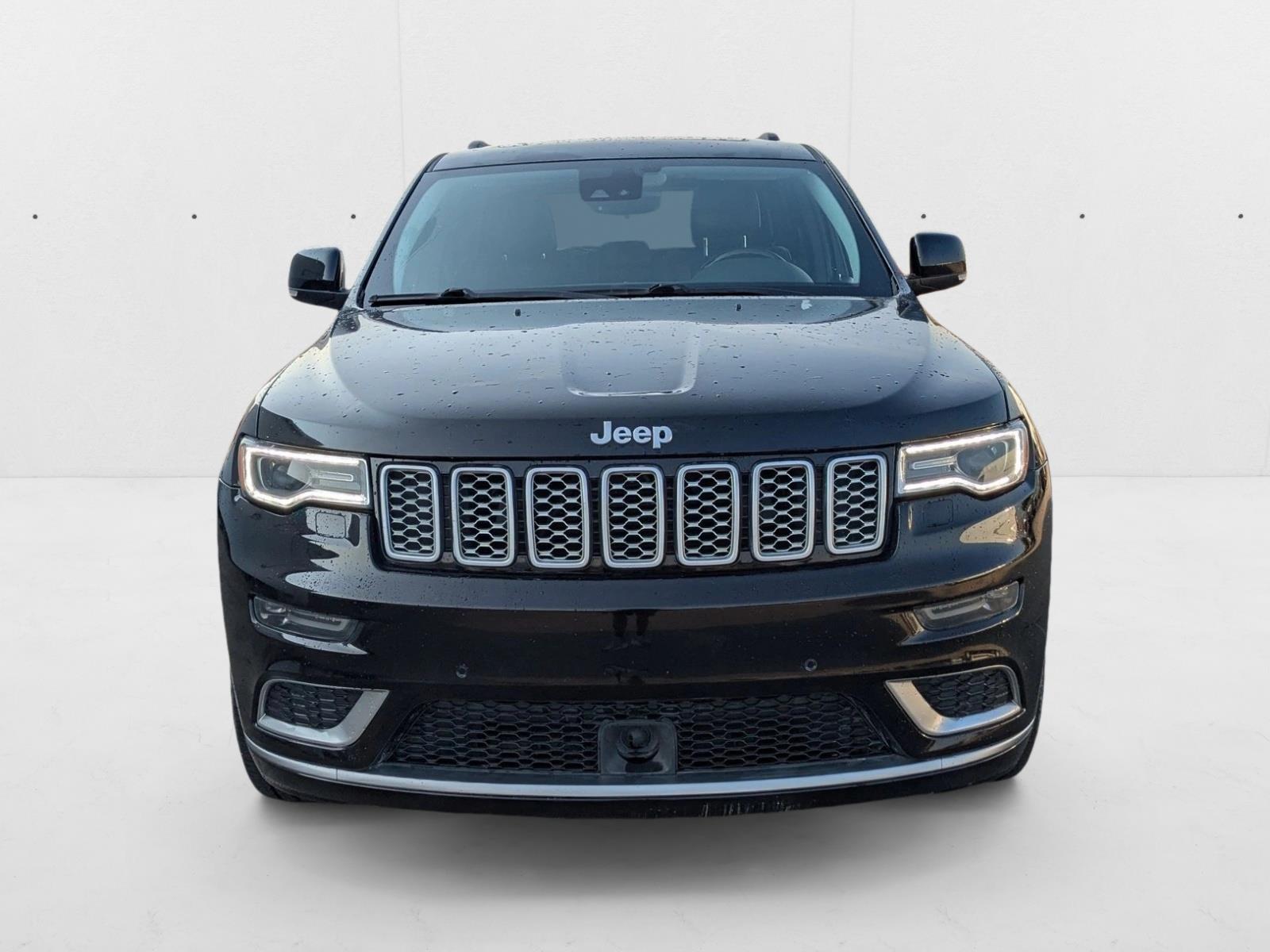 2017 Jeep Grand Cherokee Summit Sport photo 2