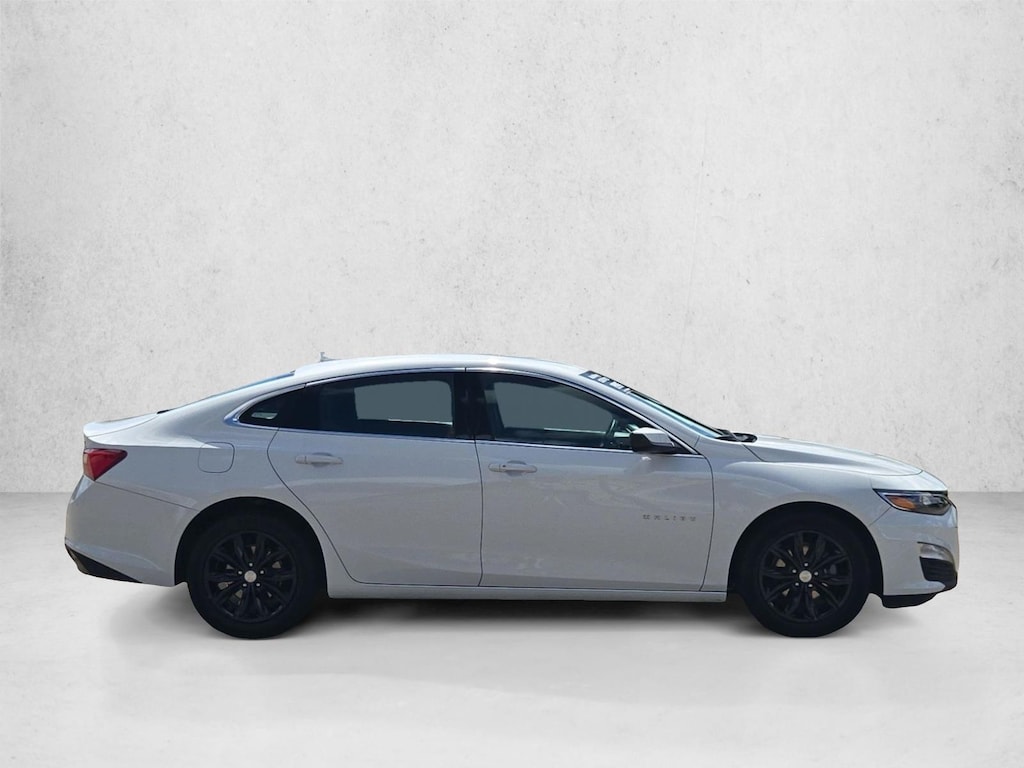 Used 2025 Chevrolet Malibu LT 4dr Car