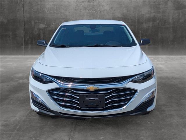 Used 2020 Chevrolet Malibu 1LS with VIN 1G1ZB5ST1LF149629 for sale in Houston, TX