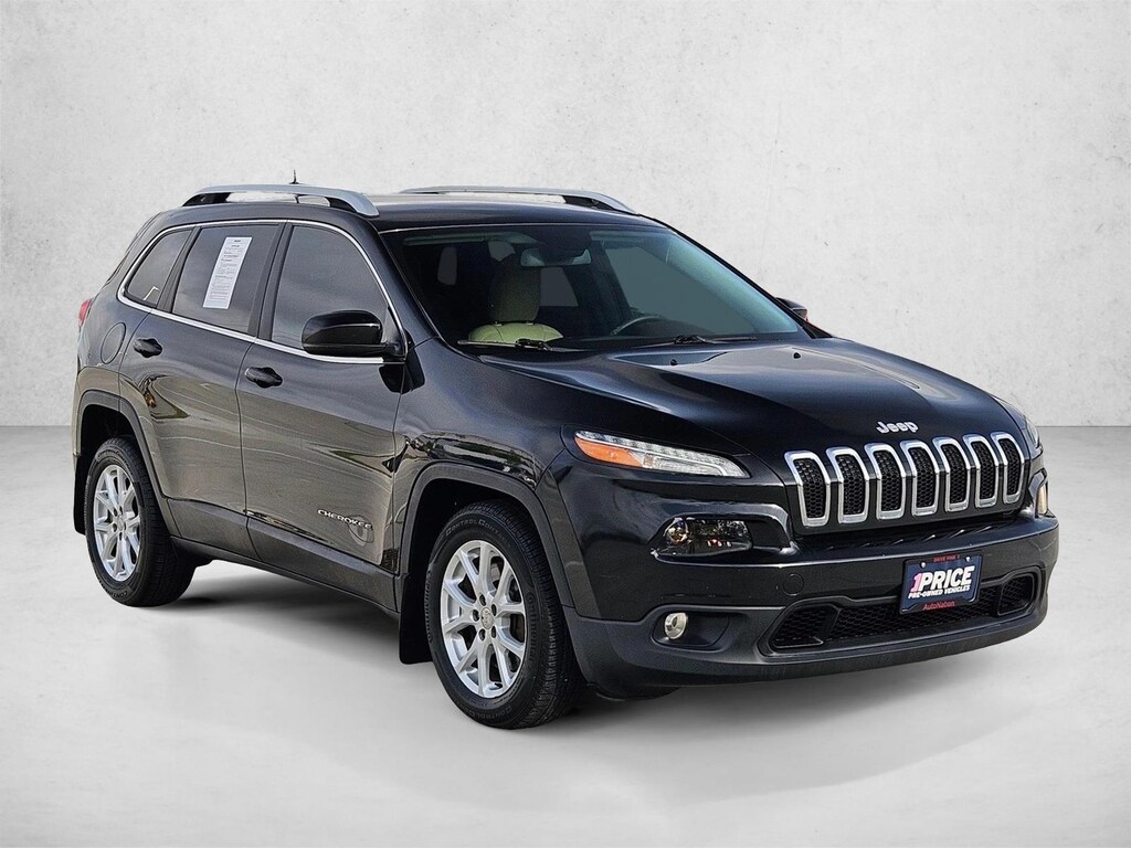Used 2016 Jeep Cherokee Latitude Sport Utility