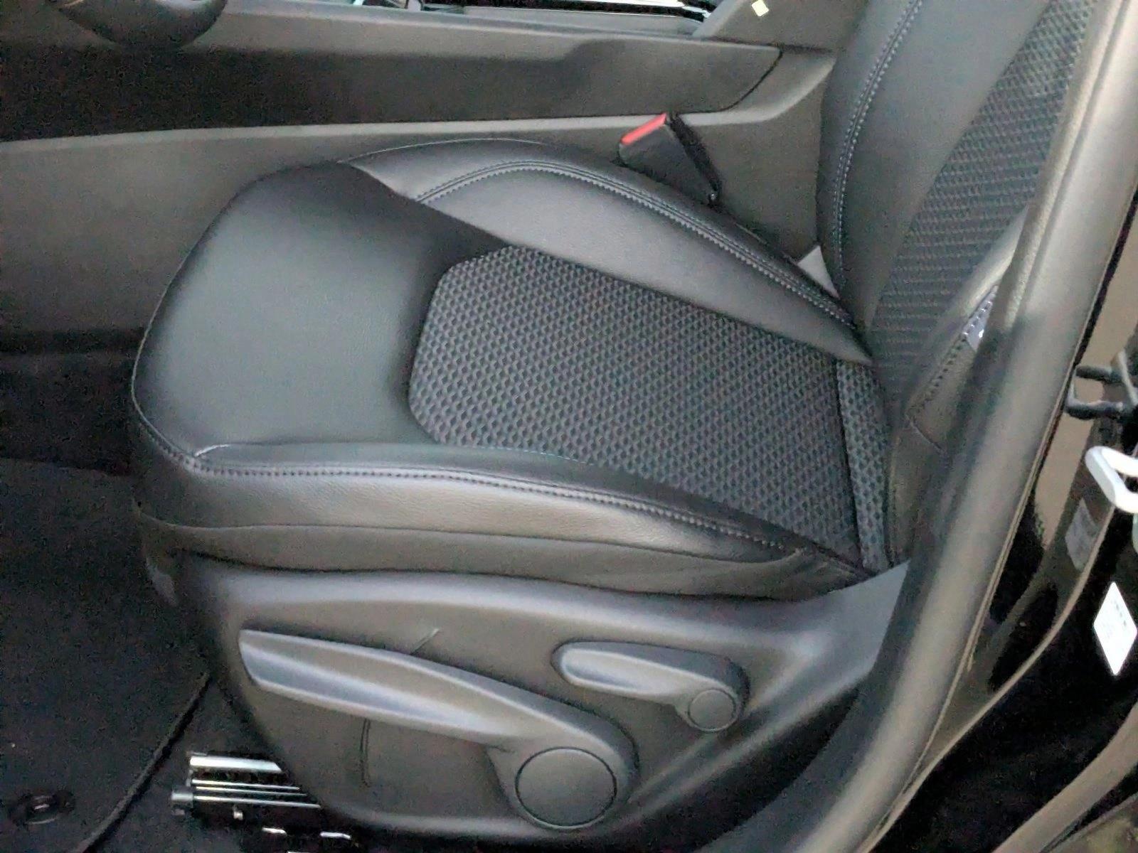 2026 Jeep Compass Latitude Altitude photo 2