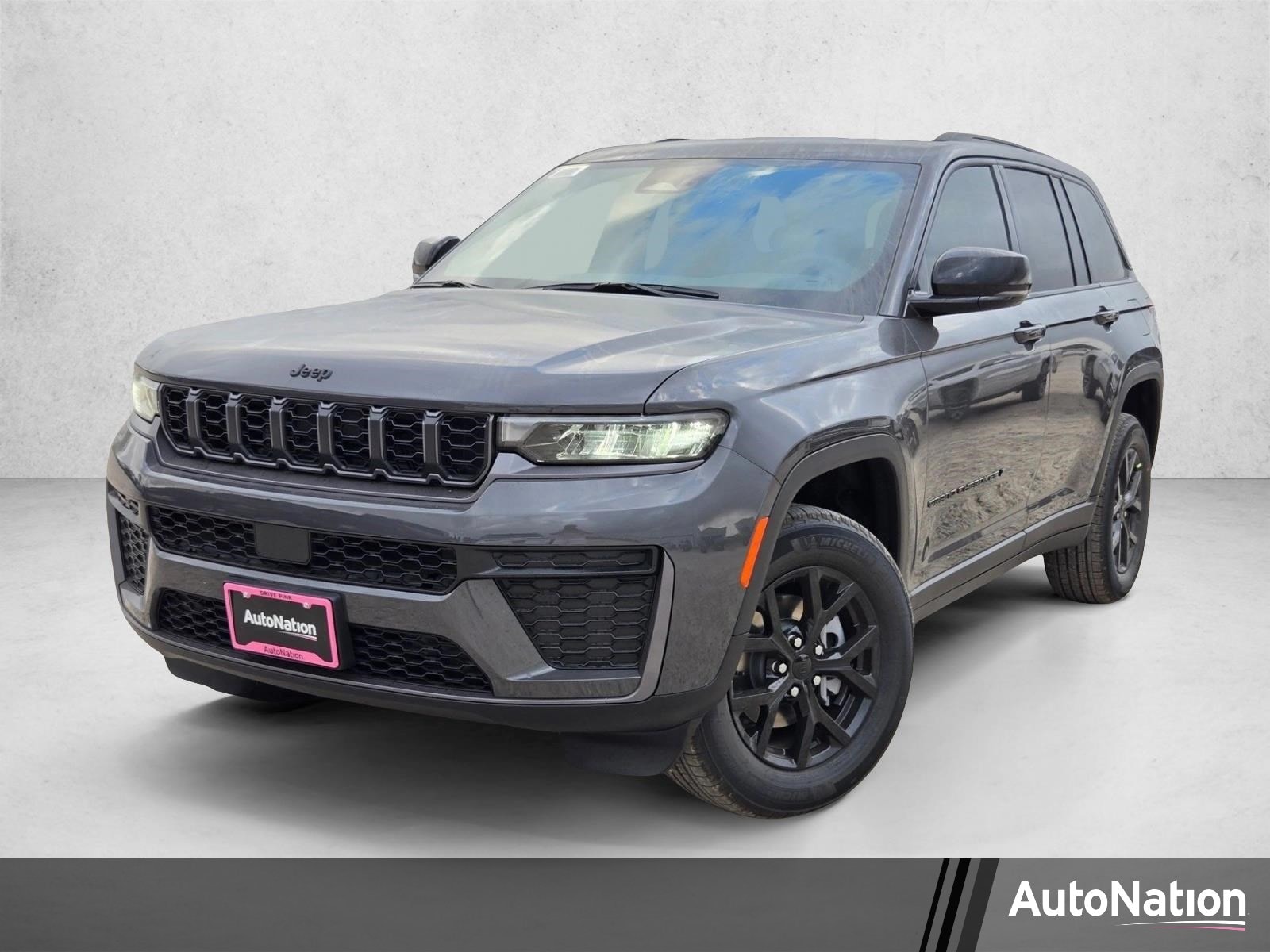 New 2026 Jeep Grand Cherokee Laredo Altitude